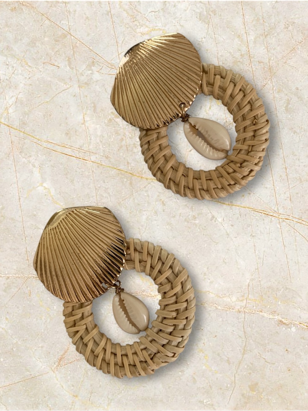 Boho Rattan & Gold Shell Statement Dangle Earrings Cream Tan Beach